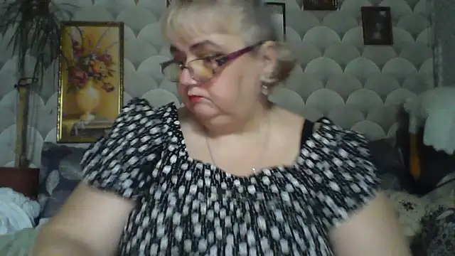 MarinaFarina53 online show from 06-12-26, 06:44