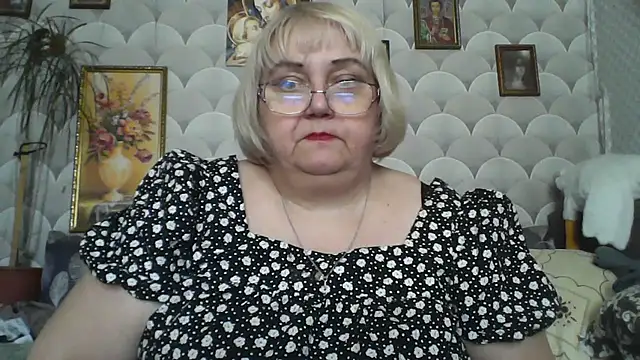 MarinaFarina53 online show from 06-13-26, 08:01