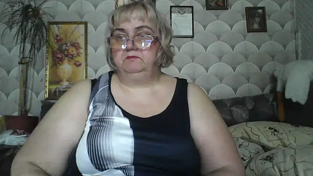 MarinaFarina53 online show from 06-05-26, 06:52