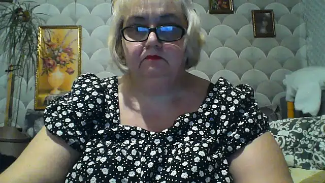 MarinaFarina53 online show from 06-09-26, 07:15