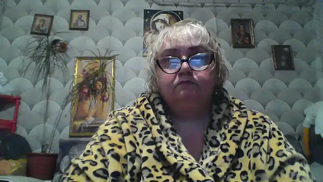 MarinaFarina53 online show from 05-19-26, 04:58