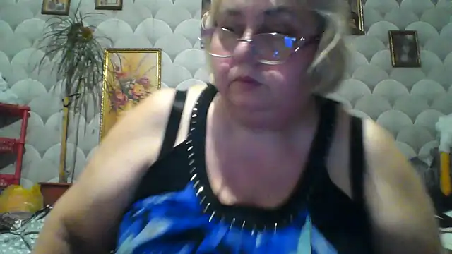 MarinaFarina53 online show from 05-30-26, 06:13
