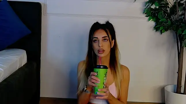 IvyLustt online show from 06-11-26, 05:04