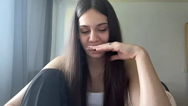 MaryRaven online show from 05-21-26, 01:52