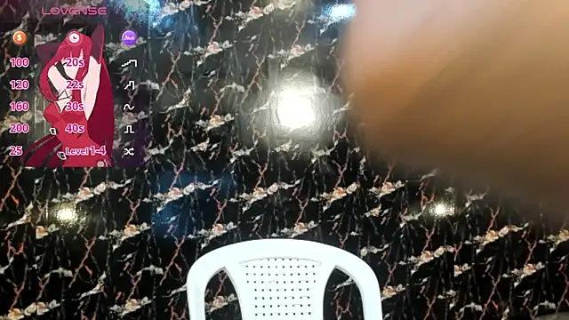 Snapshot of LunaiXMoon_ chatting on 06-08-26, 12:06 LunaiXMoon online show from 06-08-26, 12:06