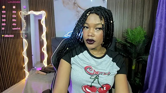 Snapshot of CRISTALBROKE_TAY chatting on 06-17-26, 07:02 CRISTALBROKE TAY online show from 06-17-26, 07:02