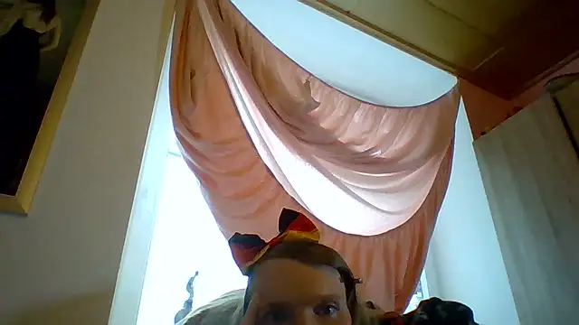 Snapshot of DaimondAngel chatting on 06-12-26, 05:21 DaimondAngel online show from 06-12-26, 05:21
