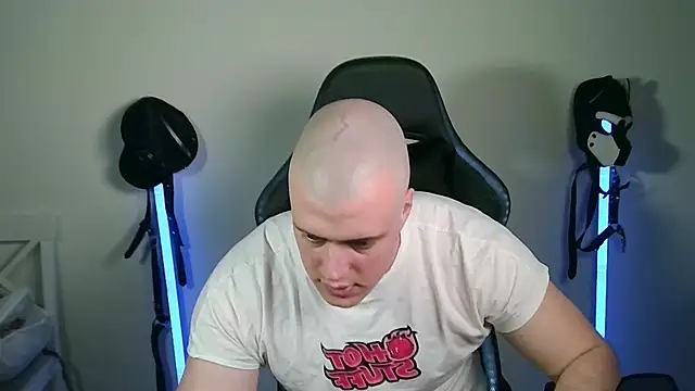 Bigbaald online show from 05-20-26, 05:32
