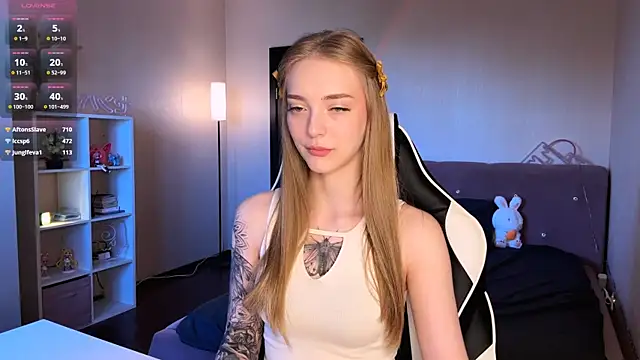 callme eva online show from 06-08-26, 01:00