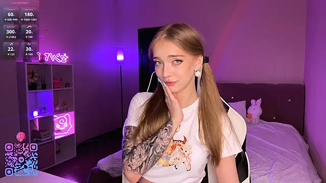 callme eva online show from 06-24-26, 03:54