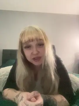 xxcocoaxx26 online show from 05-10-26, 12:58