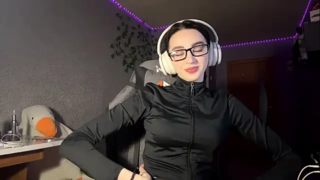 NightFoxxx online show from 05-21-26, 11:40