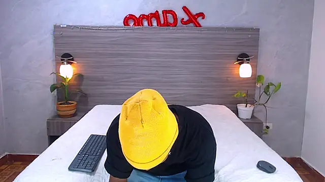 Dilan Hall online show from 06-05-26, 08:03
