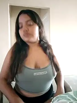 Daniela-Peruana online show from 05-07-26, 11:30