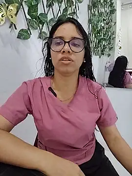 Snapshot of alanahot94 chatting on 06-15-26, 03:34 alanahot94 online show from 06-15-26, 03:34