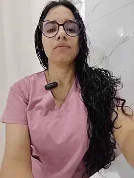 alanahot94 online show from 07-22-26, 04:09