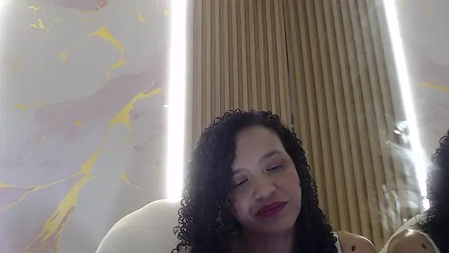 Jazlin Sg online show from 06-13-26, 01:31
