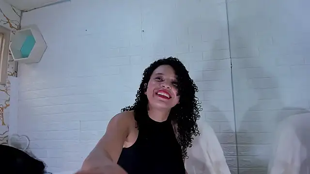 Jazlin Sg online show from 05-21-26, 01:41