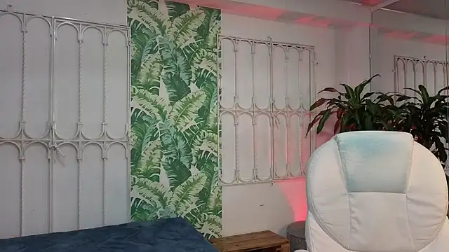 baby julieta00 online show from 06-15-26, 12:38