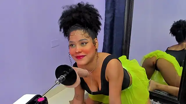 sharonbombo online show from 05-20-26, 01:57