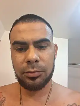 Texasboi3300 online show from 06-17-26, 08:03