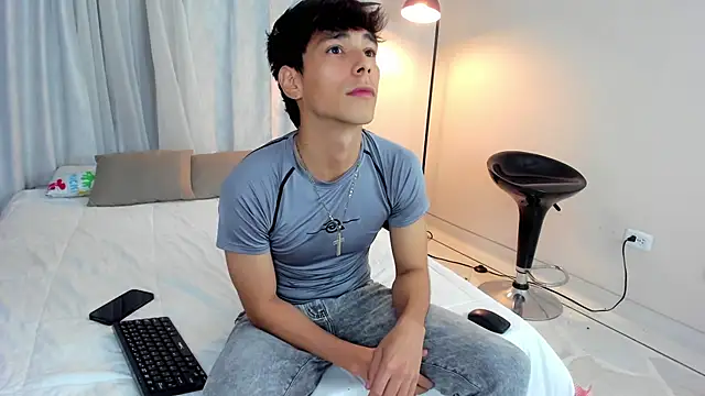 jacob colliins online show from 05-11-26, 02:46