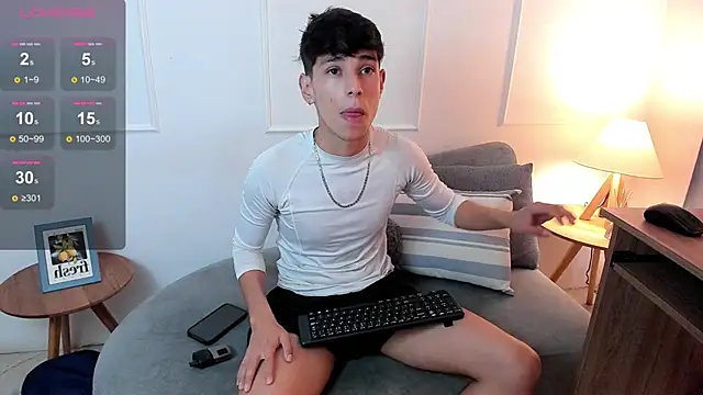 jacob colliins online show from 06-18-26, 08:14