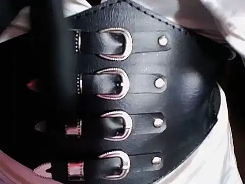 DarkRoseUwU online show from 06-11-26, 01:16