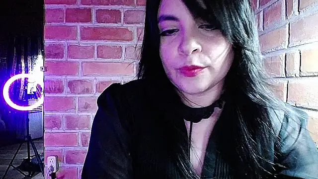 DarkRoseUwU online show from 06-20-26, 10:04