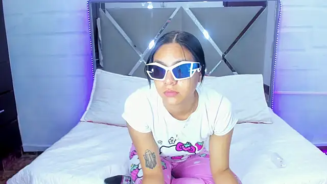 AMAZING GROUP- online show from 05-09-26, 01:20