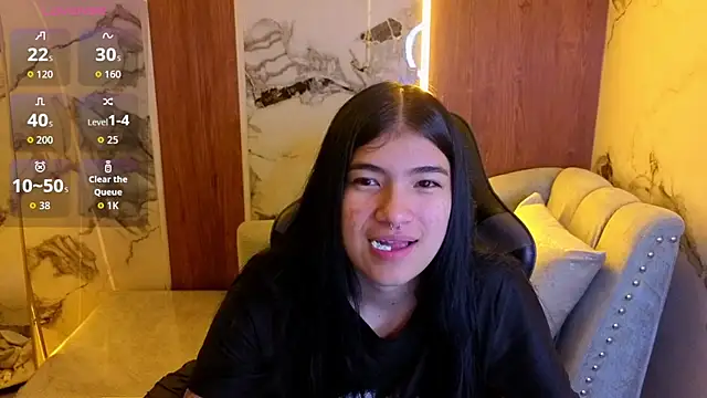Snapshot of alesia_v_v chatting on 07-24-26, 03:02 alesia v v online show from 07-24-26, 03:02