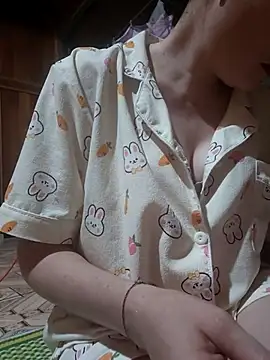-Trici- online show from 06-24-26, 05:22