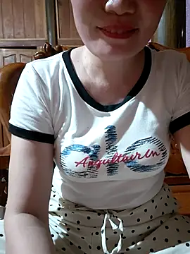 -Trici- online show from 06-27-26, 12:11