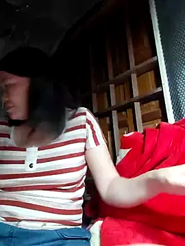-Trici- online show from 05-18-26, 06:12