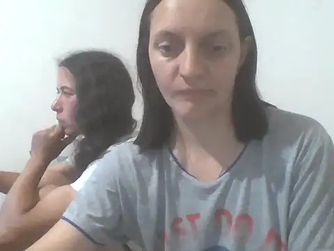 Kimmy Webb online show from 05-19-26, 06:59