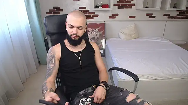 OscarWillss online show from 05-25-26, 04:45