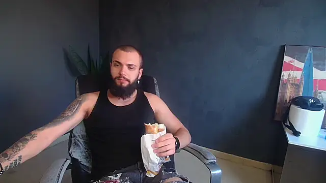 OscarWillss online show from 06-26-26, 04:18