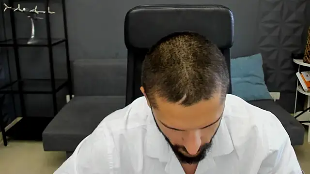 TroyWadee online show from 06-26-26, 04:18