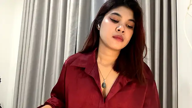 BellaVonarx online show from 05-11-26, 01:56