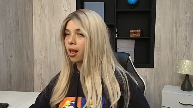 Vampy Monroe online show from 05-09-26, 03:15