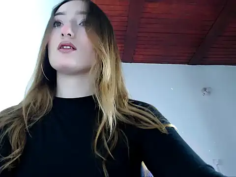 Valery Salmons online show from 05-22-26, 03:32