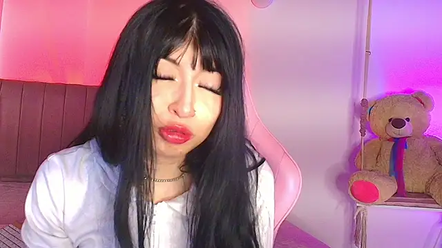 mia gyutarouwu online show from 06-18-26, 12:10