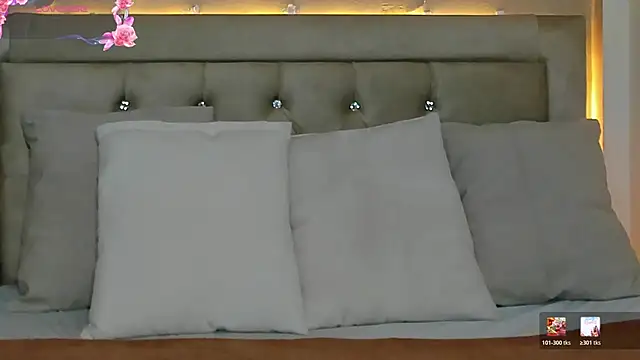 EmilyWinter  online show from 06-14-26, 11:33