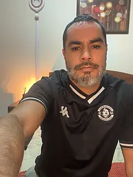 BUNDAHOT22 online show from 06-18-26, 02:54