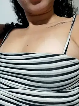 venuseyes25 online show from 07-25-26, 11:44