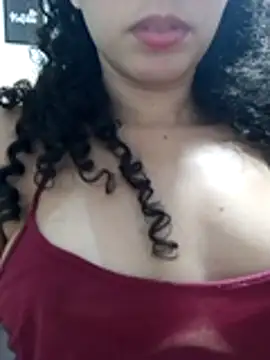 venuseyes25 online show from 06-11-26, 03:36