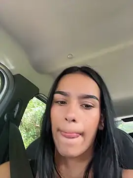 Melissa Rendon online show from 06-22-26, 04:04