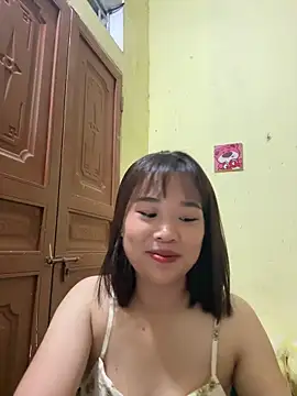 Snapshot of Lili_019 chatting on 05-09-26, 03:37 Lili 019 online show from 05-09-26, 03:37