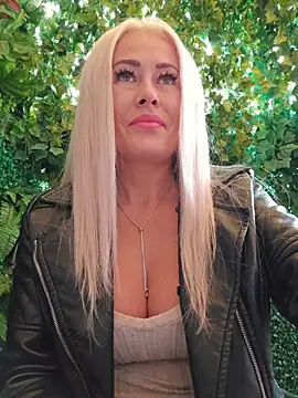 MILFBARBY online show from 10-26-25, 08:04