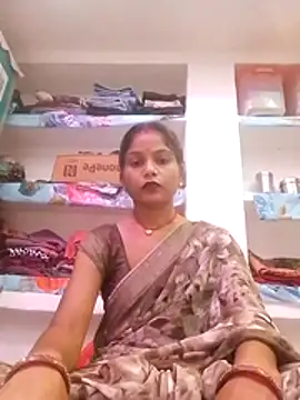 Snapshot of CHANDNi_700 chatting on 06-06-26, 07:57 CHANDNi 700 online show from 06-06-26, 07:57